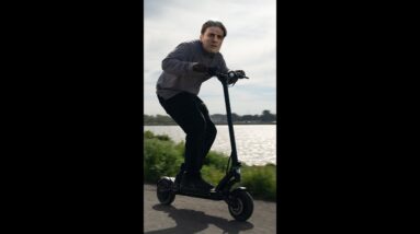 Getting in car… what the…!? #shorts